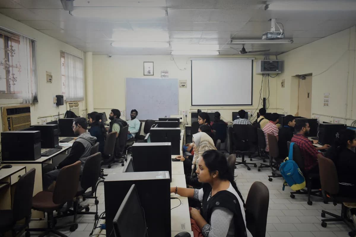 Hardware & Microprocessor Lab