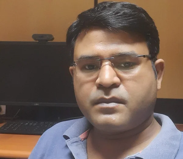 Dr. Samir Chakravarti